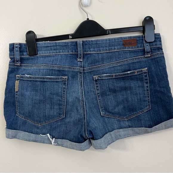 PAIGE Distressed Cuffed Hem Denim Jean Shorts Women’s  Size 28 - Picture 2 of 8